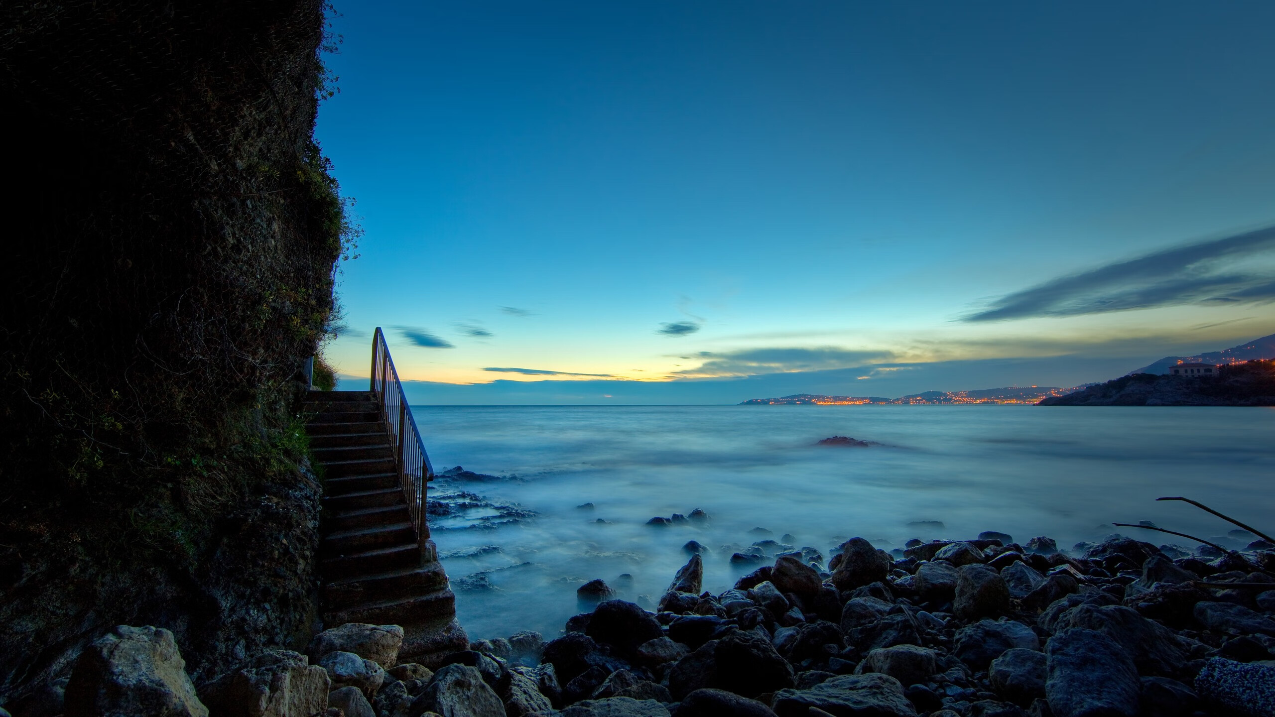 双重王冠,足球德比与篮球节奏的艺术
